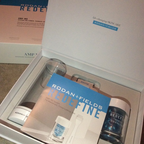 Rodan + Fields Amp Mad face roller - Picture 6 of 7